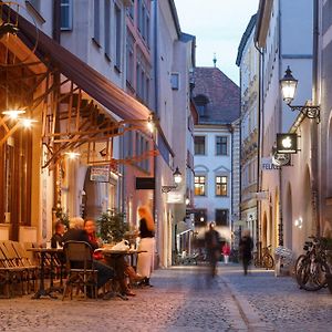 Hotel Orphee - Grosses Haus